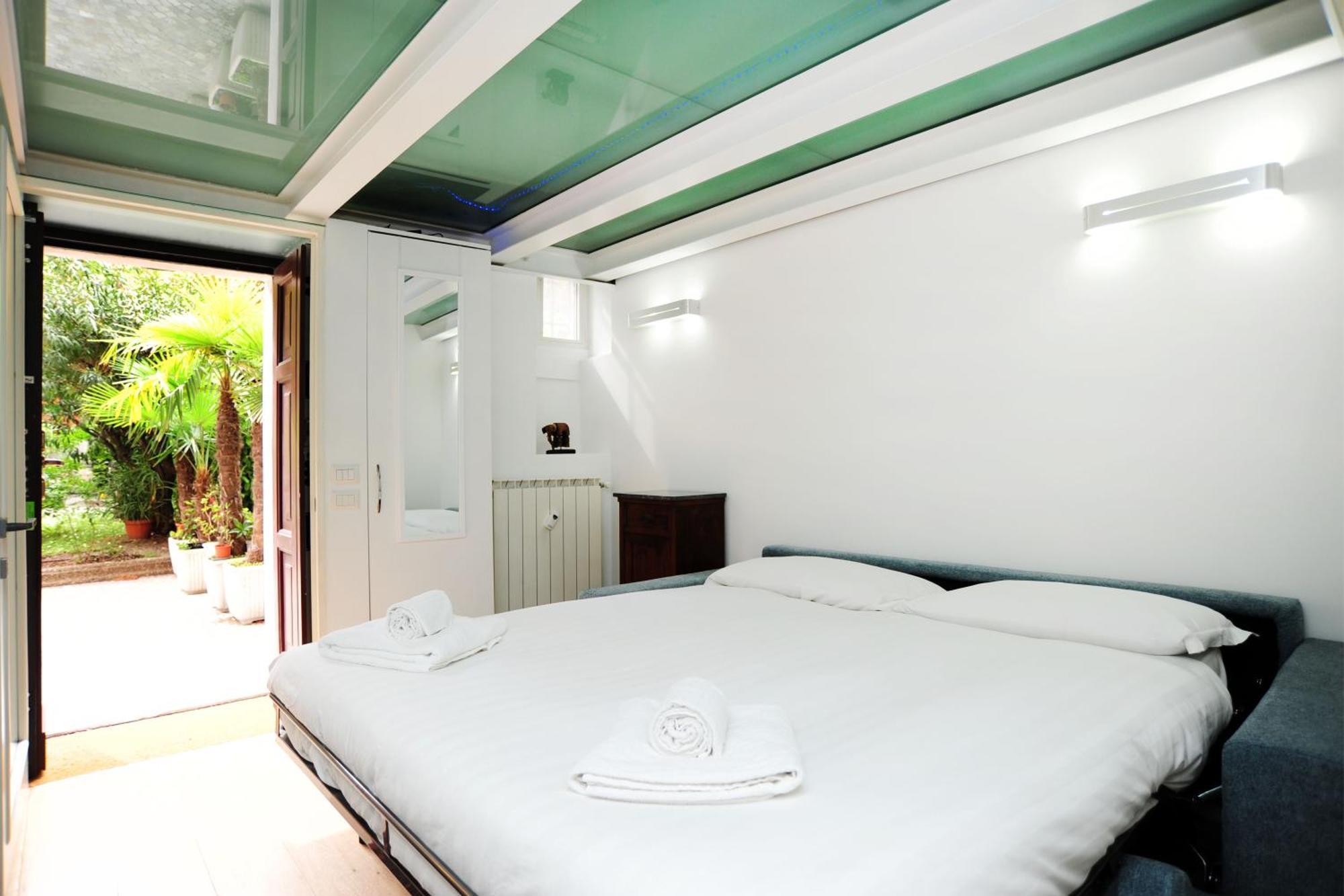 Giovio Duplex